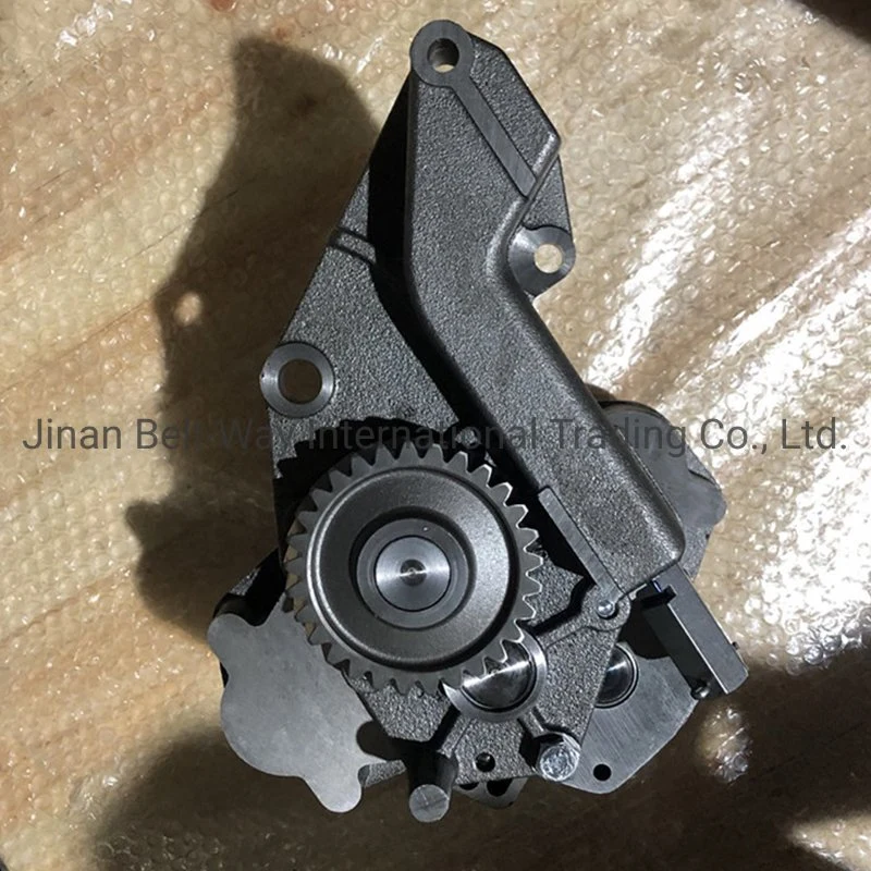 Customized Sinotruk HOWO Deutz Tractor Oil Pump Az1500070021A