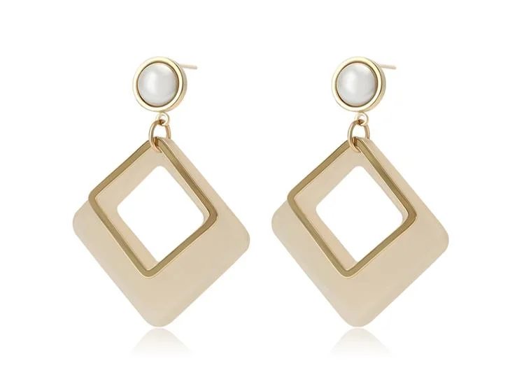 Bisutería 2019 Perla, de acrílico color oro 14K pendientes para la Mujer