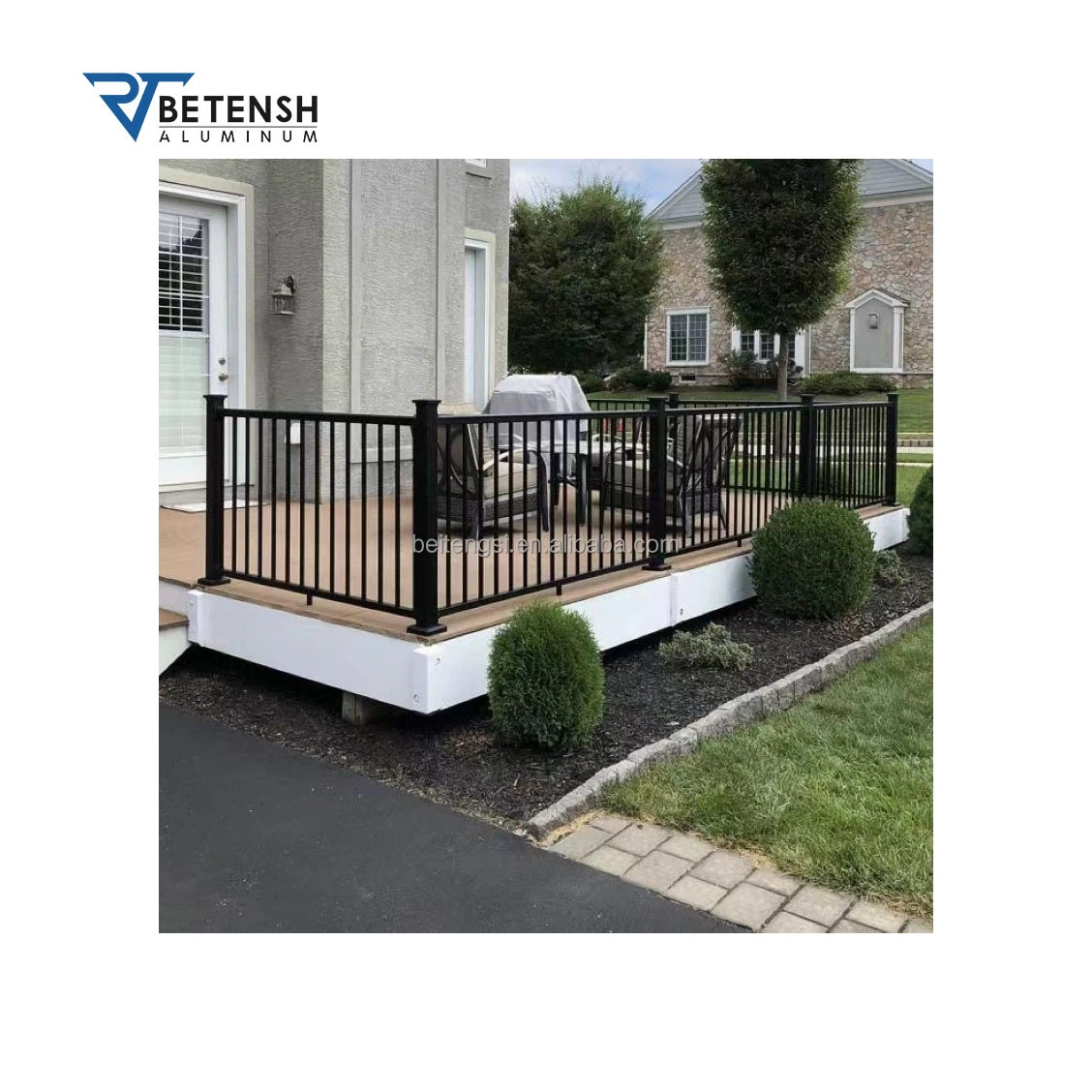 Factory Price Outdoor Balcony Guardrail Aluminum Alloy Graphic Design Modern Metal Fence with Aluminum Balcony Fence