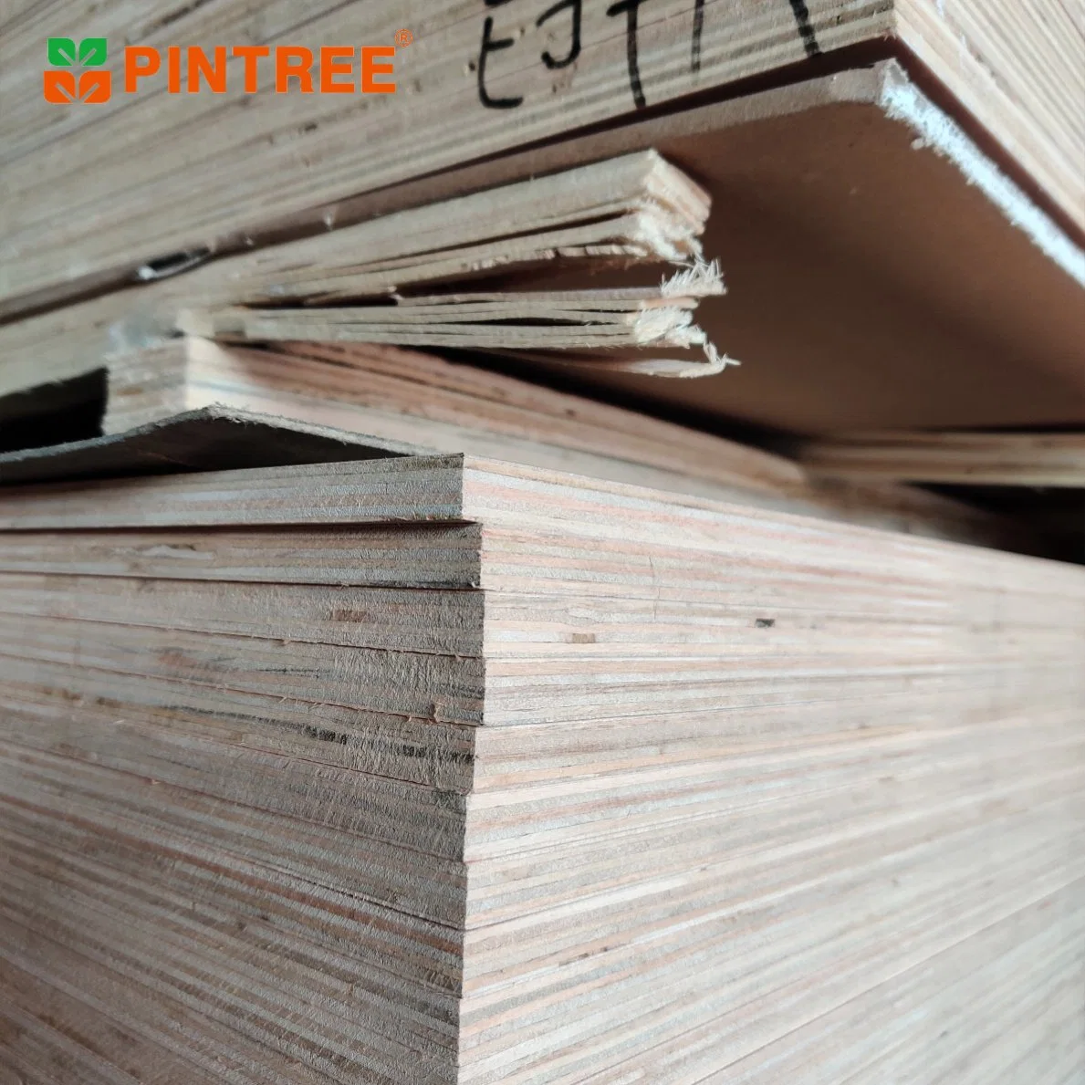 Factories Pine Timber Raw Material CDX Plywood 4*8*18 Slotted Pine Plywood