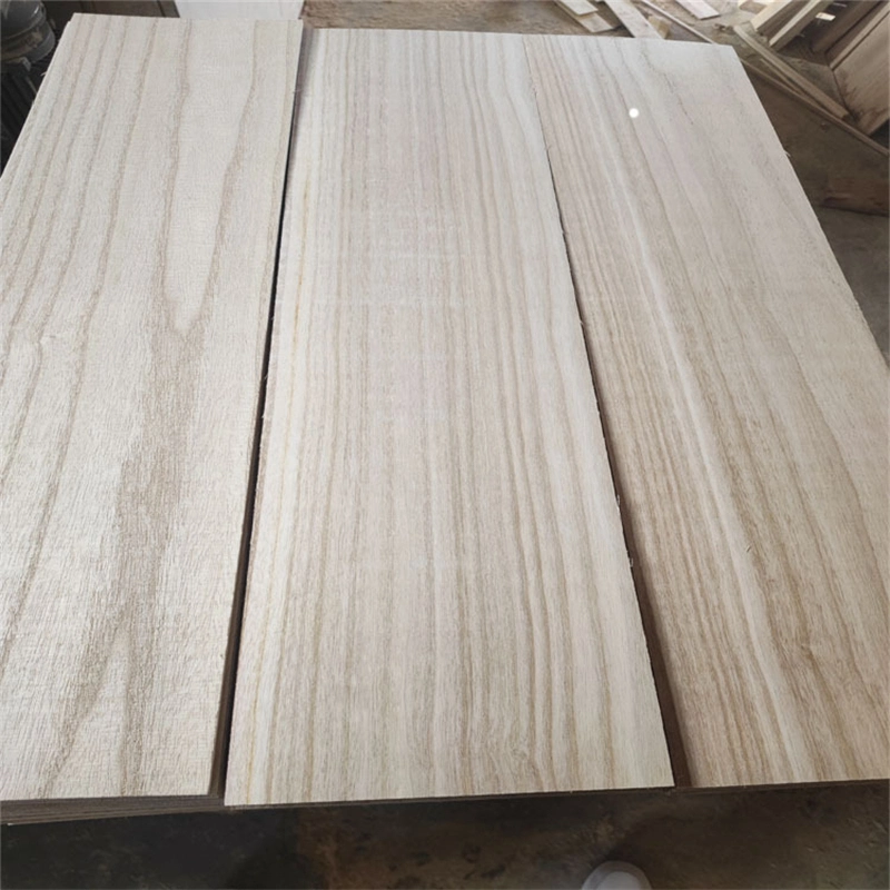 Log Paulownia Board Natural Light Soft Solid Wood Board Non - Jigsaut Whole Tung Wood Is Not Easy to Crack and Deformation