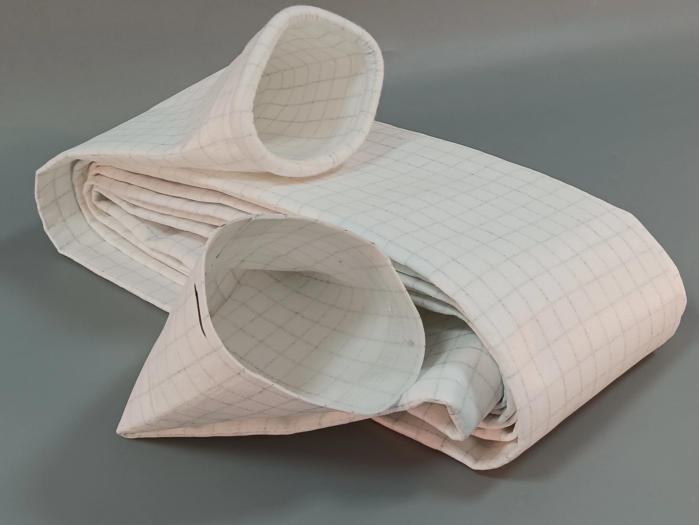 Folded High-Efficiency Filter Bags for Dry Filtration of Dusts