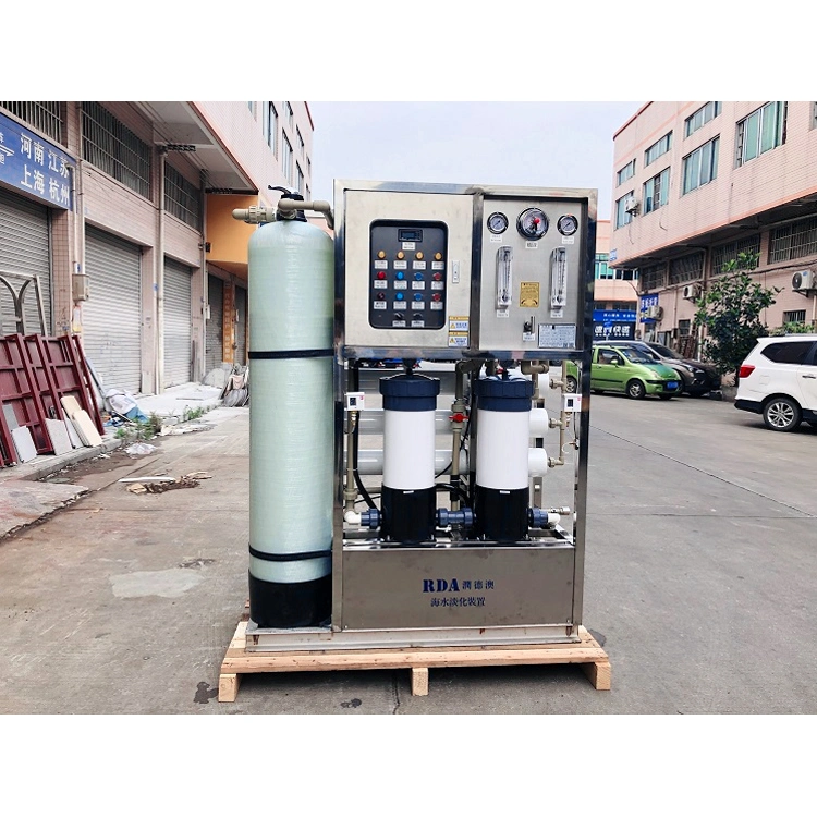 5/10t/D Seawater Desalination Machine / System for Mini Portable / Ship Using RO Membrane Seawater Treatment Equipment