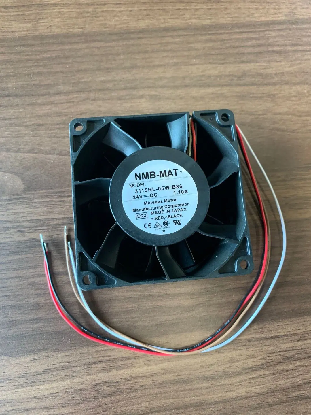 3115rl-05W-B86/B66 24VDC 1.10A 4 Line Original NMB-Mat Large Air Volume Equipment DC Fan