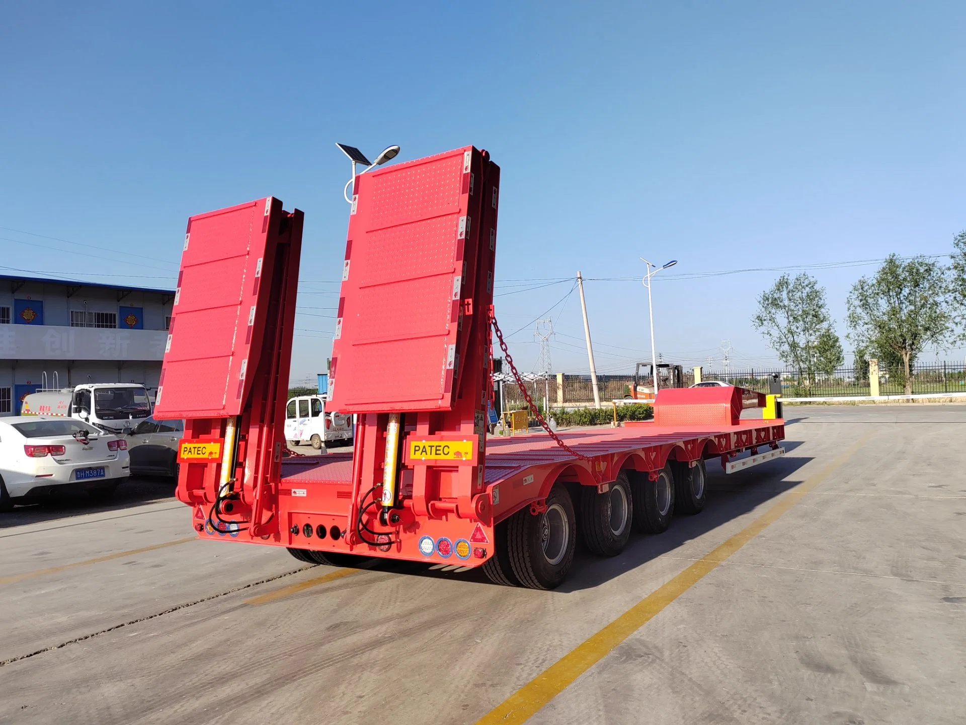 3axles 80tons Extendable 17m Lowbed Low Bed Lowboy Semi Truck Trailer