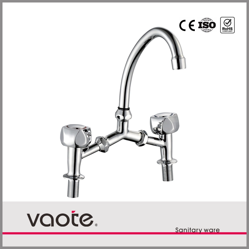 Double Handle with Round Spout Hot/Cold Sink Mixer