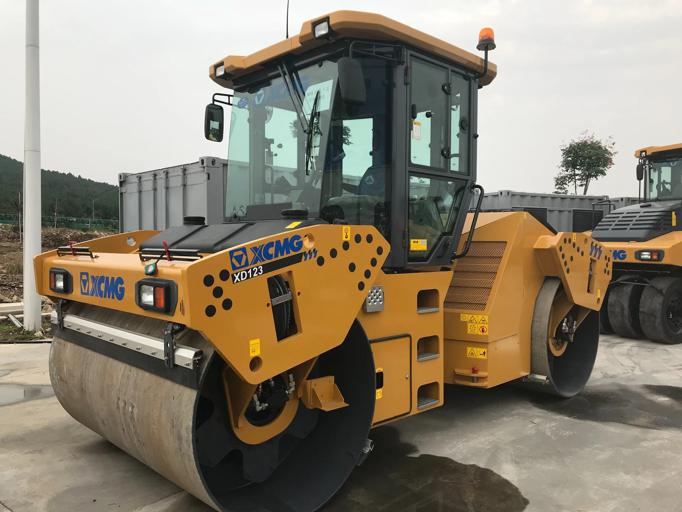 XCMG Xd123 12ton Double-Drum Static Road Roller for Sale