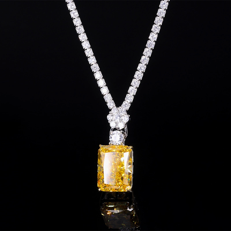 High Quality 925 Sterling Silver Perfume Bottles Pendant Fashion Ice Cut Square CZ Diamond Charm 18K Plated Sparkling Jewelry