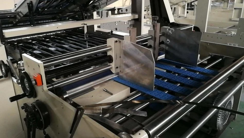 3 de alta velocidade máquina de laminação de Flauta Ply Laminadora Automática para filmes e papel