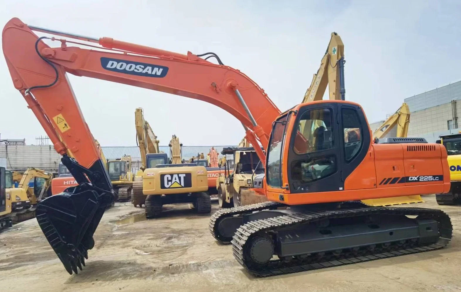Segunda mano Heavy Duty 20t equipos excavadores usada Doosan Excavadora oruga Doosan Dx300 Dx220 Dh225-7