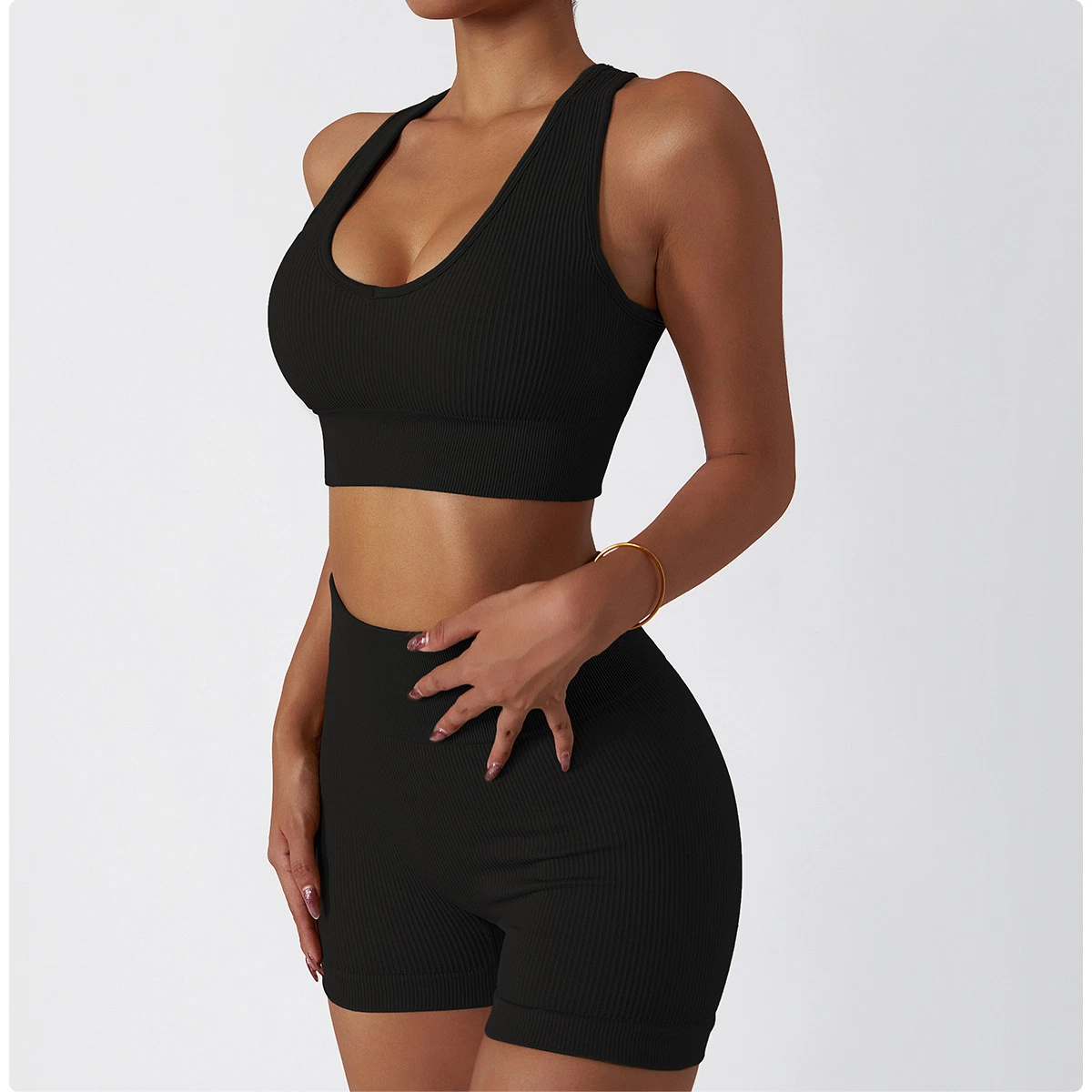 Wholesale/Supplier Sweat Suits Yoga Set Gym Set Workout Clothes for Women Seamless Leggings Sports Bra Suit Female Clothing High Waist Shorts Women Tracksuit