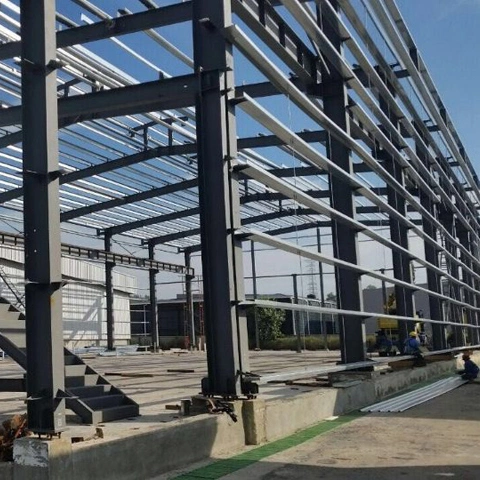 Q235 Q355b Prefab Structural Steel Structure Building with Metal Sheet Wall Longlife Span