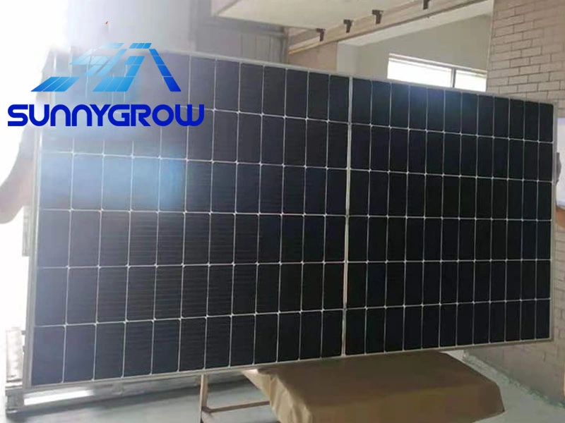 Factory Mono Highest Monocrystalline Solar Power 640W 650W 660W 670W Solar Panel PV Module for Solar Energy System