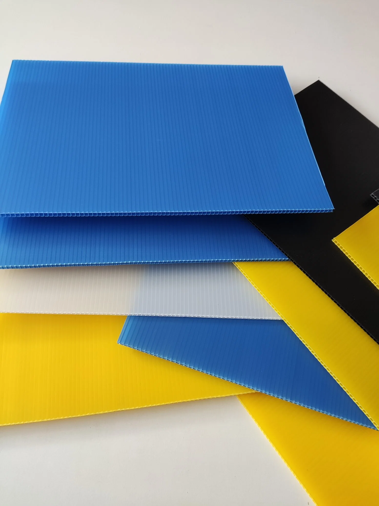 2023 Extruded Polypropylene Sheets PP Hollow Sheets Corrugated PP Sheets