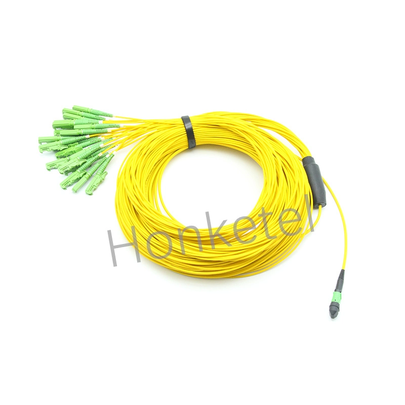 Connecteur MPO LC/SC/FC/St cordon de raccordement câble Harnessfanout monomode Fibre optique Cordon de raccordement MPO