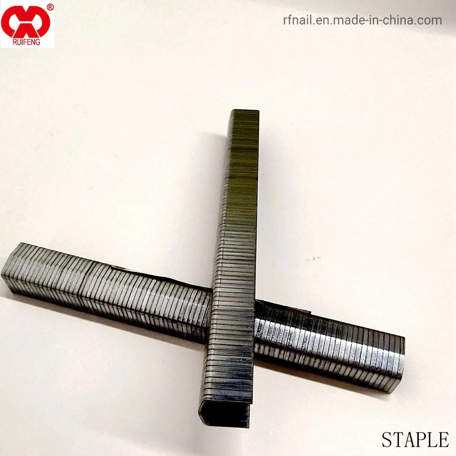 Hardware Fastener Mayorista/Proveedor Stock Lote serie Stcr5019 cable fino grapa.