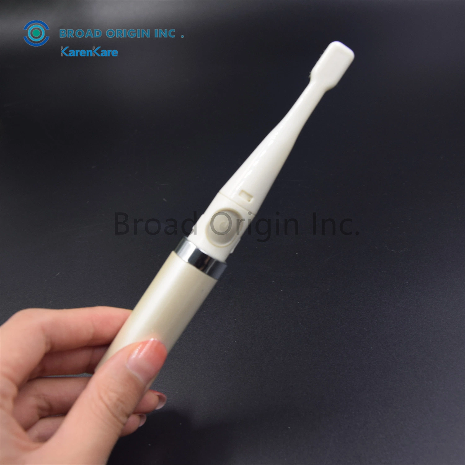 CE Approved Adult Battery Powered Portableteeth Whitening Toothbrush for Travel