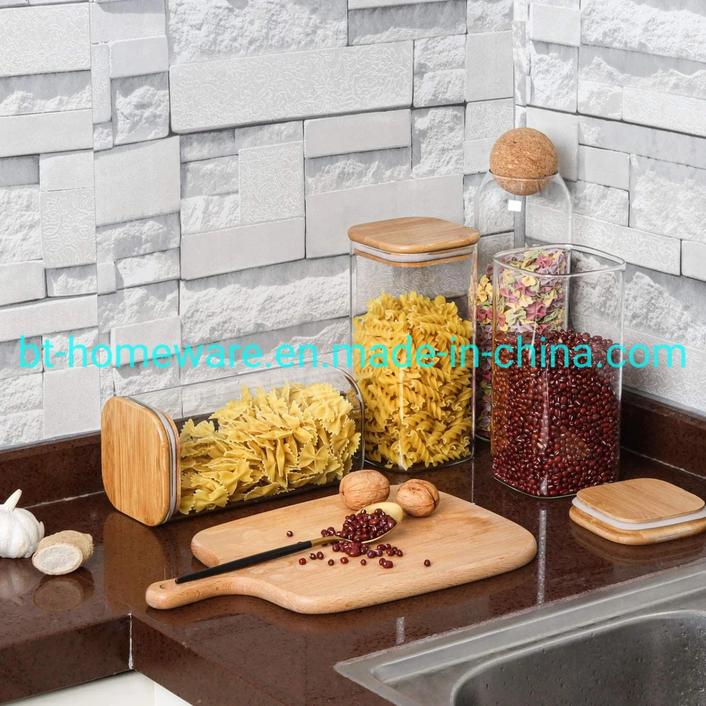 Wholesale/Supplier 50oz 1500ml Glass Square Sealed Clear Storage Food Tank Jar with Wooden Lid Sealed Bamboo Lid for Flour Grain Rice Daily Use