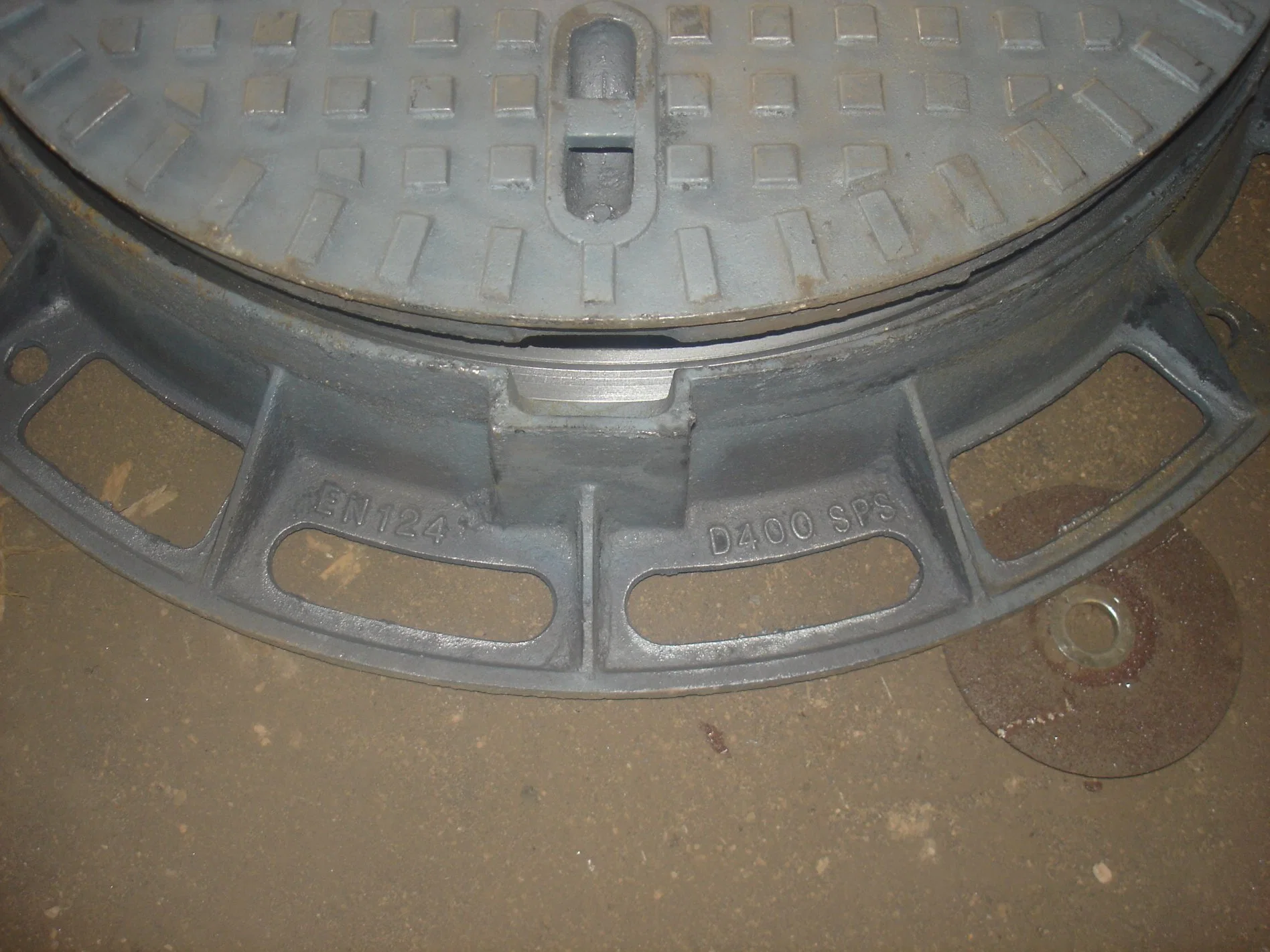Lockable Manhole Cover, Solid Top Manhole Cover