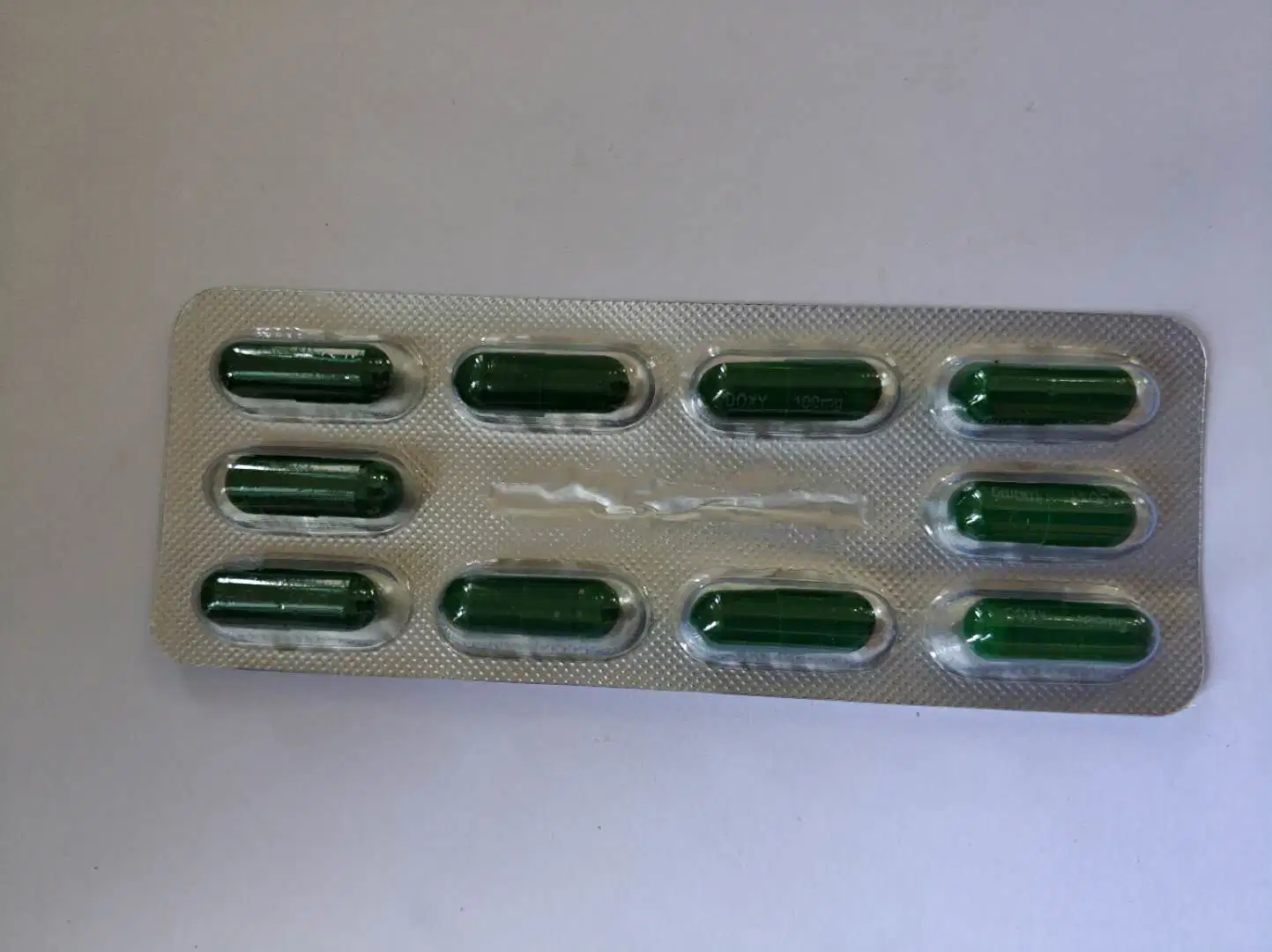 Cápsula de doxiciclina 100mg GMP