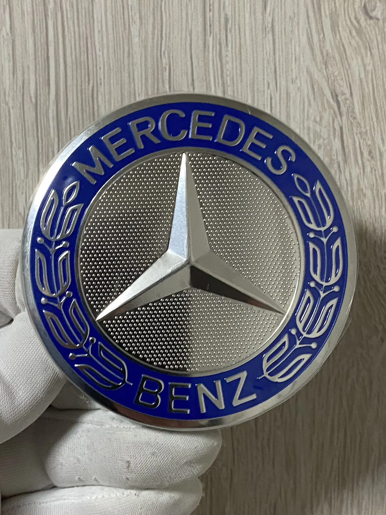 Car Accessories 75mm 3pins Car ABS Wheel Center Caps Car Logo Wheel Cover Center Emblem Wheel Hub Cap Decoration Wheel Rims Alloy for Mercedes Benz