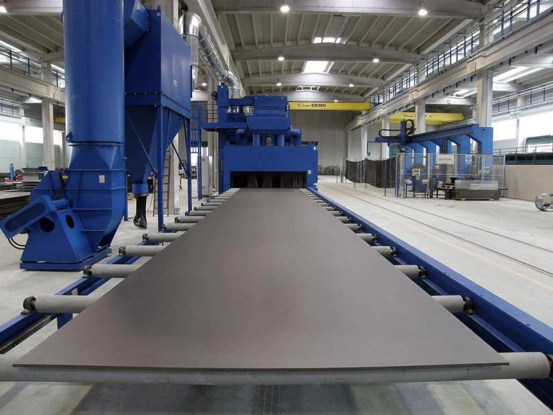 Roller Conveyor Type Steel Structure Plate Derusting Shot Blasting Machine