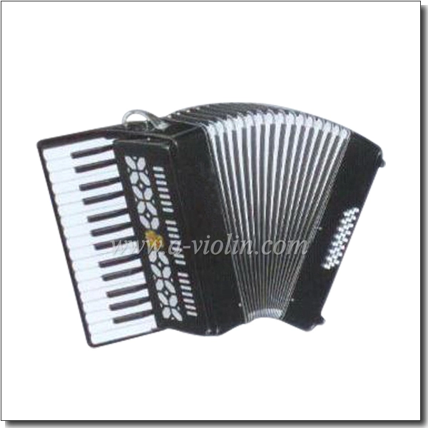 30 Key 32 Bass Piano Accordion (K3032)