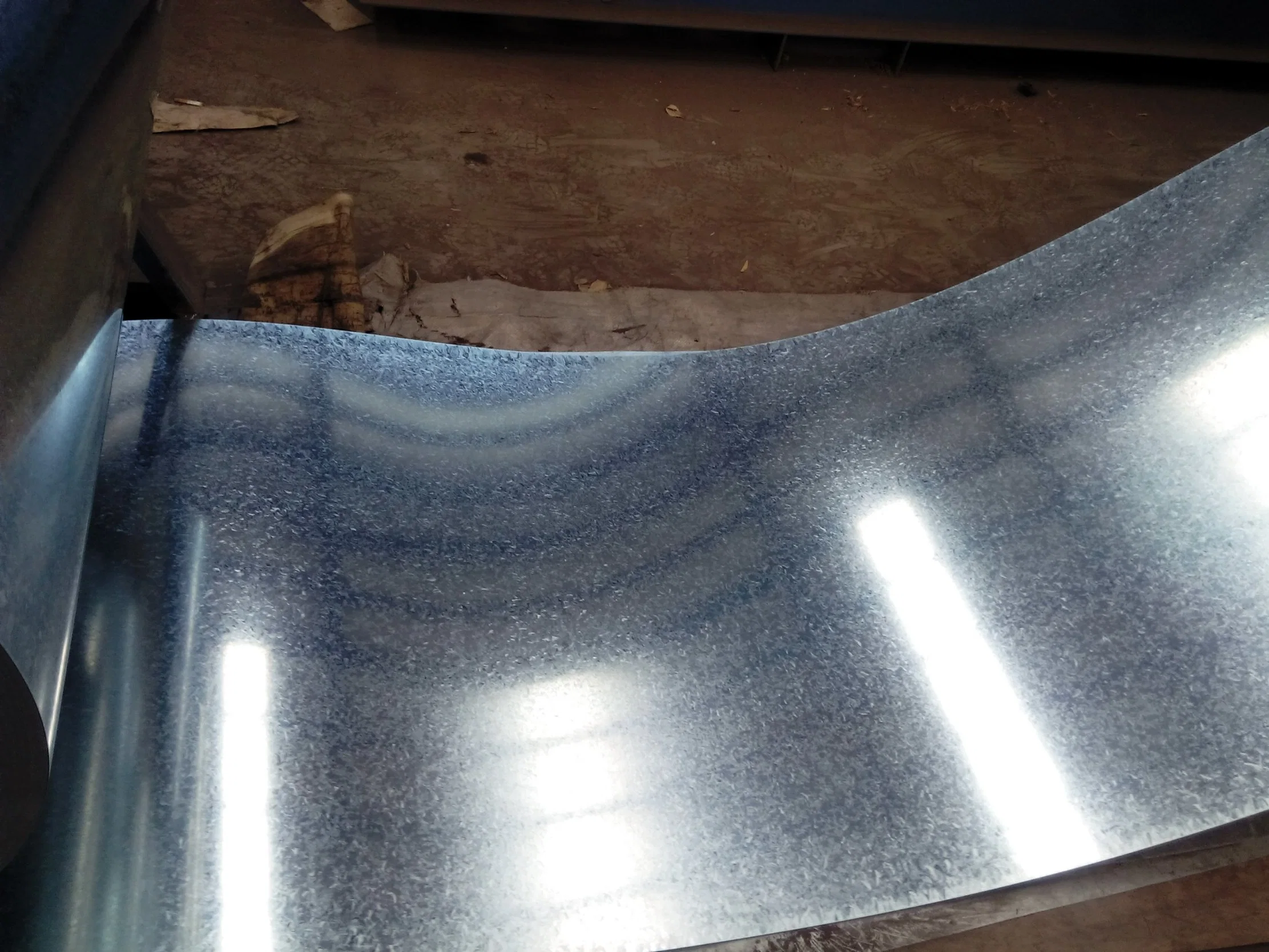 Color Coated Galvanized Steel Corrugated Roofing Sheet as Ral 3002 ASTM A527 A526 G90 Z275 Tin Zinc Plate