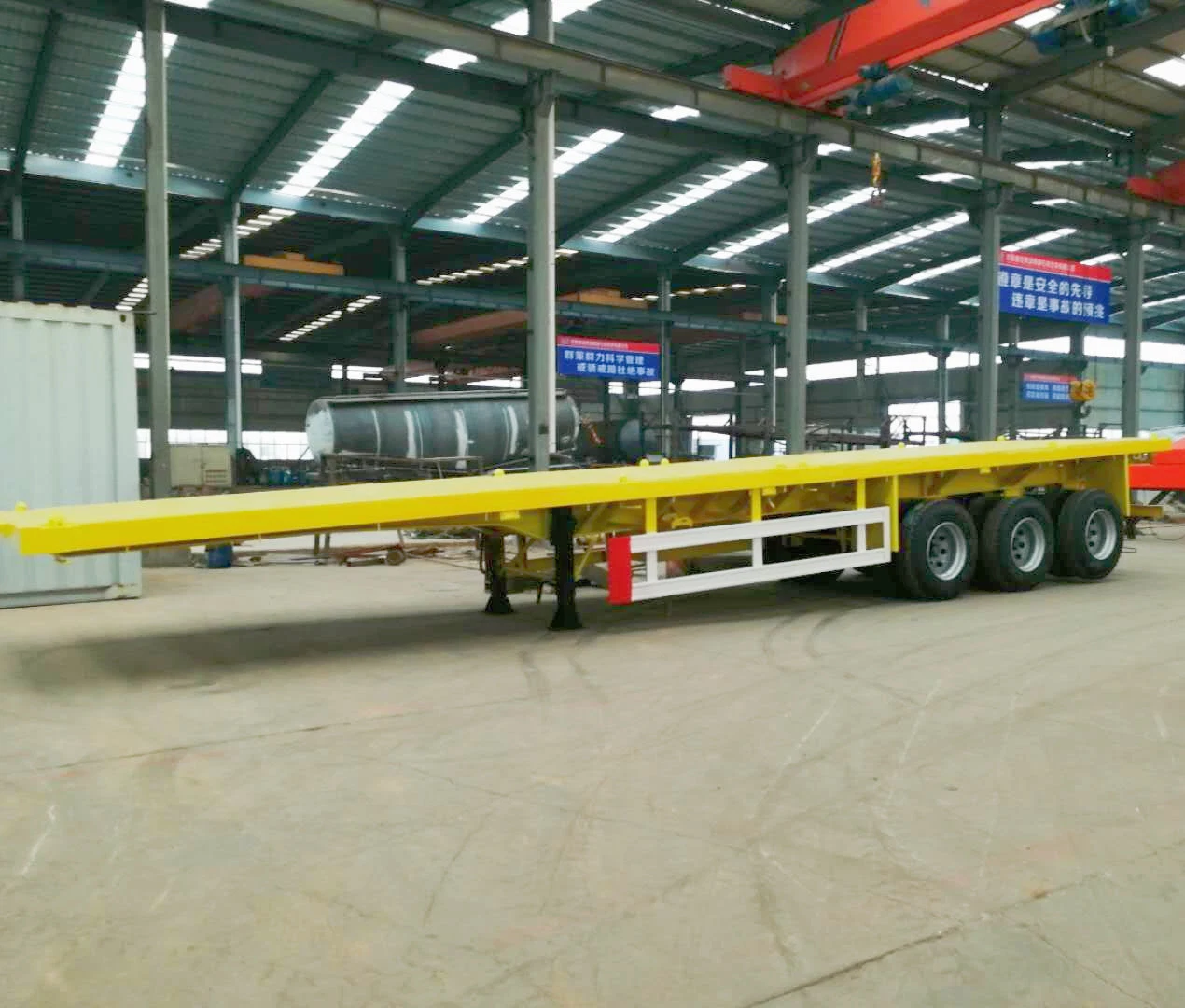 40FT 3 Axle Flat Bed Shipping Container Semi Trailer