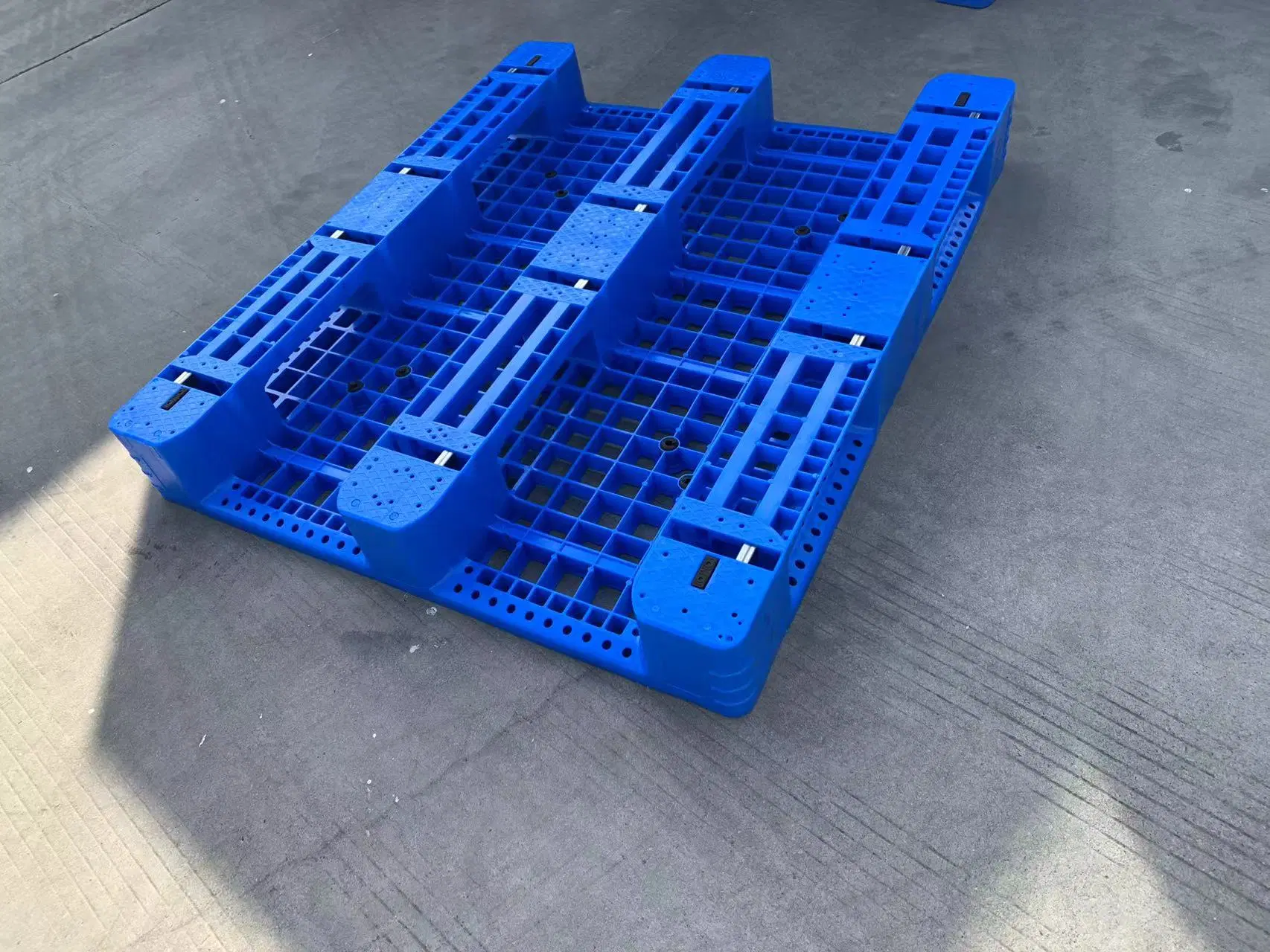 Plastic Pallet Blue 100%HDPE Industrial Accept OEM