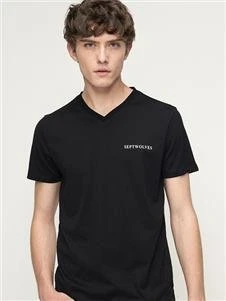 Mayorista/Proveedor personalizada de los hombres con cuello en V T-Shirt