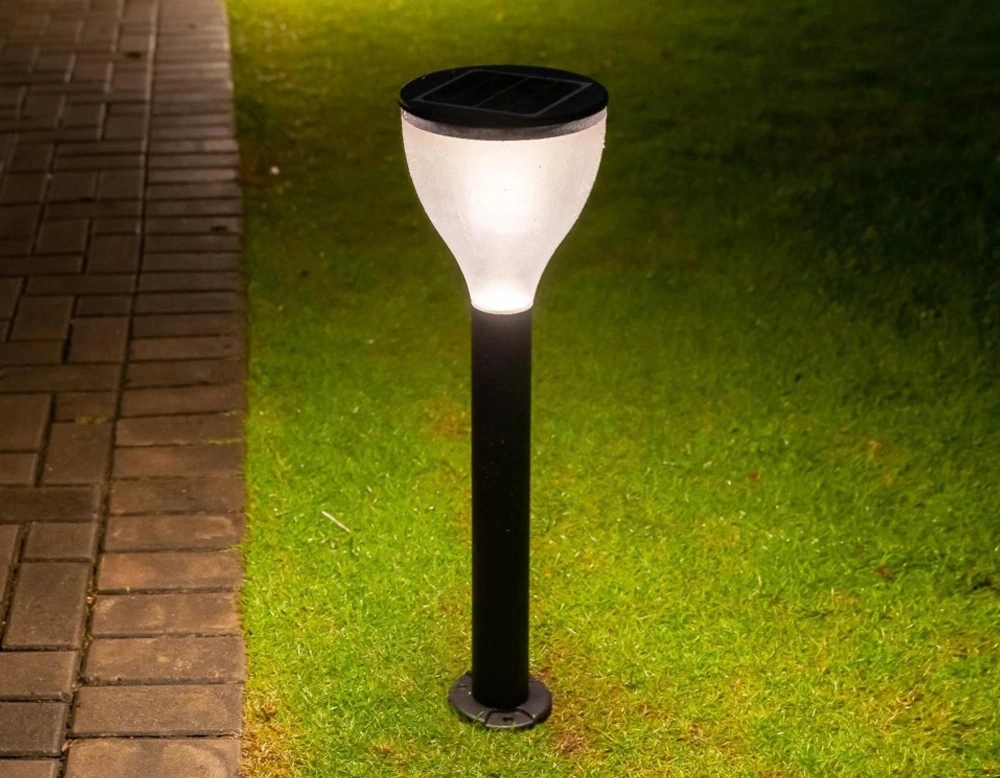 43 R 6W warmweißes Aluminium Niederspannungs-Puck Acryl CAT Tails 96 LED Tanzen 7 geformt Solar Laterne mit Glühlampe Gartenleuchte