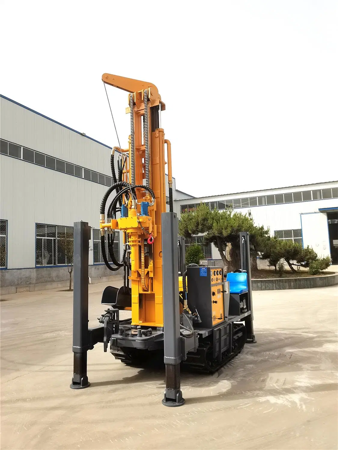 Small Portable Mini Water Borehole Crawler DTH Deep Geothermal Well Drill Boring Truck Ground Digging Rock Mining Construction Hydraulic Rotary Drilling Machine