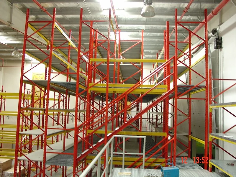 Raised Industrial Structure Steel Platform with Steel Stair Case for Warehouse System