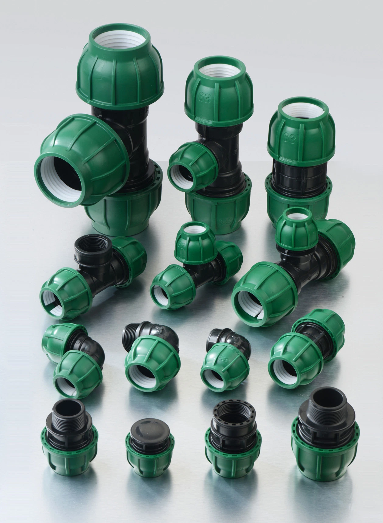 Round Internal Thread Plastic Turkish Type PP Irriplast Pn10 HDPE Compression Fittings