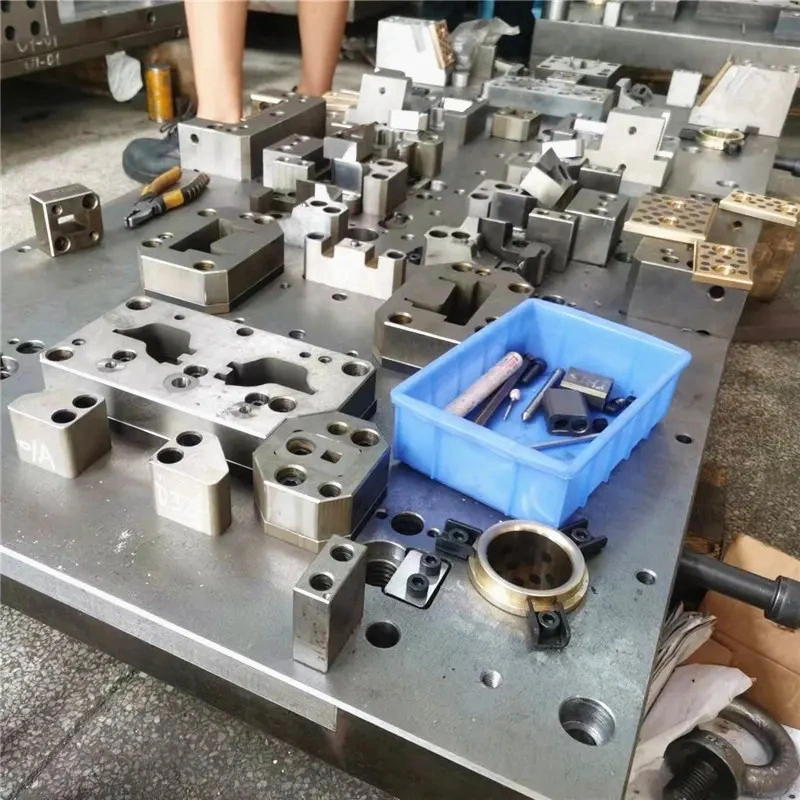 1-ISO/IATF Precision Mold، Precision Mold، Stamping Mold، Stamping Die، Metal Mold، شركة Die Maker، الشركة المصنعة Mold، التي تشكل Mold لقلب الجزء الآلي