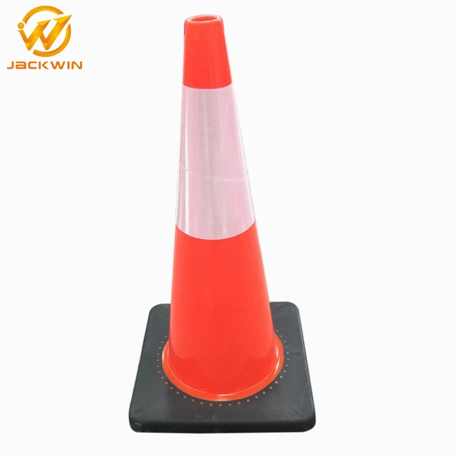 A Austrália Standard 70cm PVC Segurança Tráfego Refletivo Cone com fita de 25cm