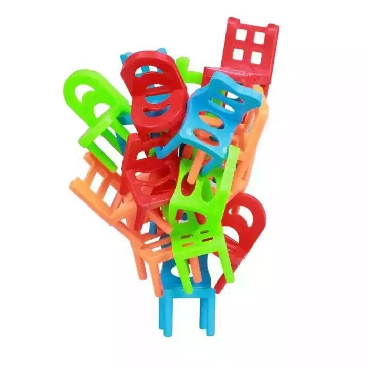 Juegos de mesa de plástico 18pcs Balance Kids Chair Tower Stacking Juego Para niños