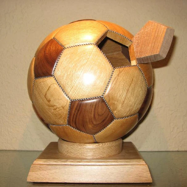 Balón de fútbol de madera hecho de 32 piezas de madera, regalos especiales