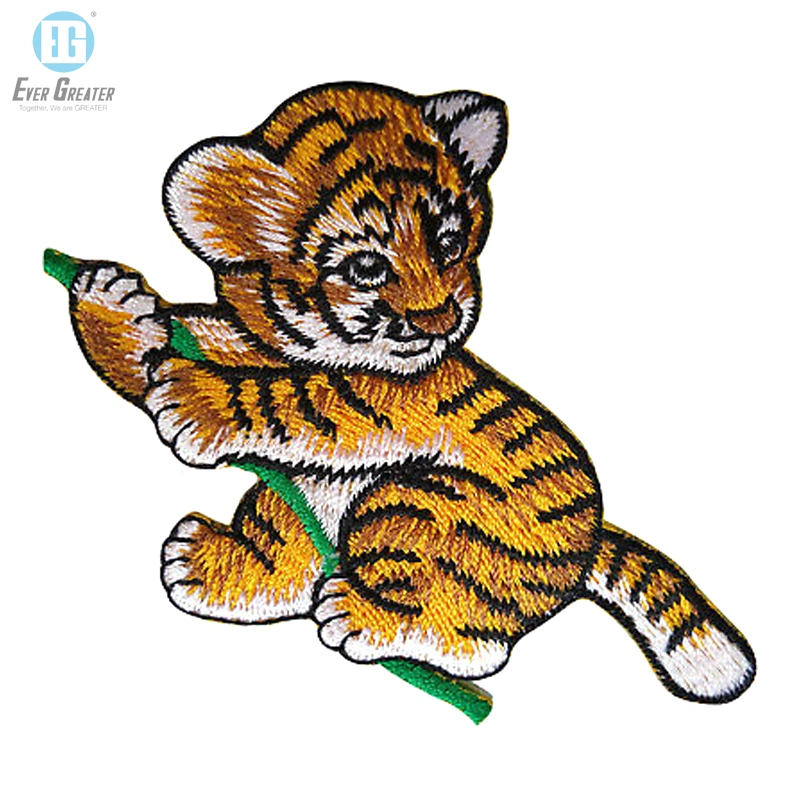 Custom High quality/High cost performance  Tiger Embroidery Patch Sticker