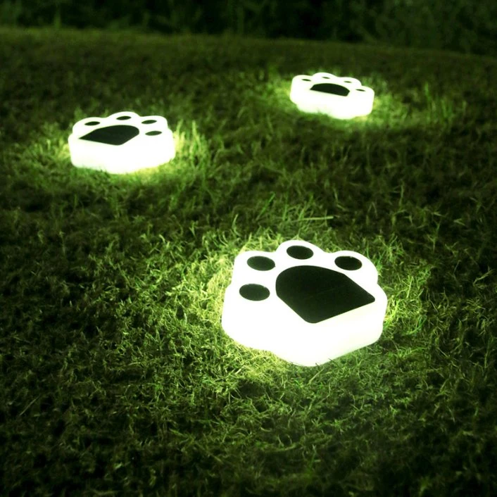 Outdoor Waterproof Solar Bear Paw LED Lawn Light Wall Lighting