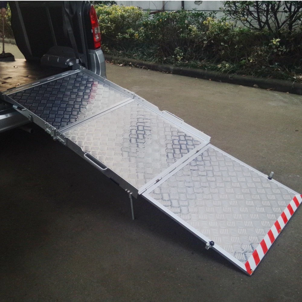 Wheelchair Loading Ramp for Van with Loading Capacity 350kg