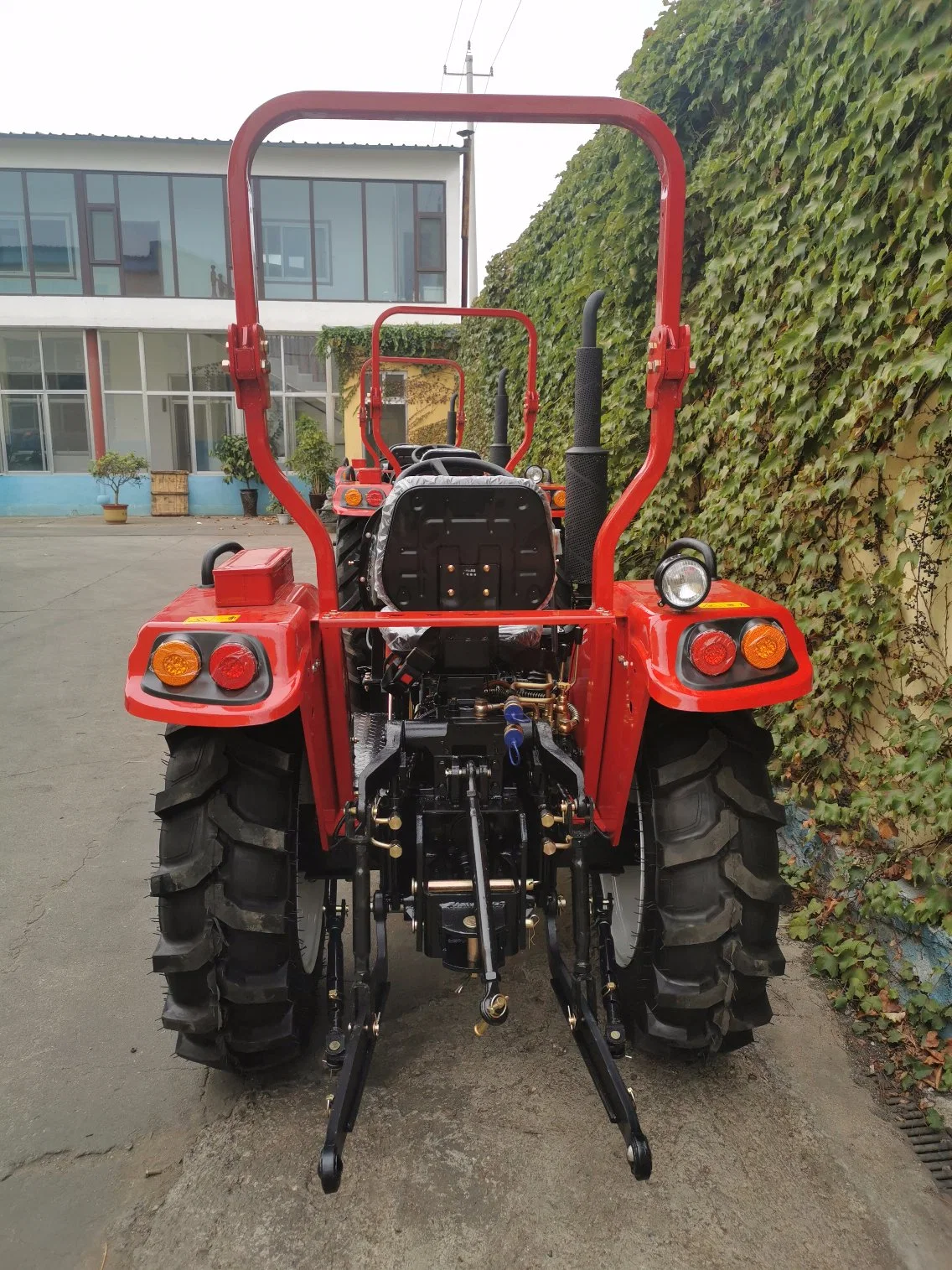 La agricultura 60Cv 4WD Venta caliente Compact mini tractor agrícola