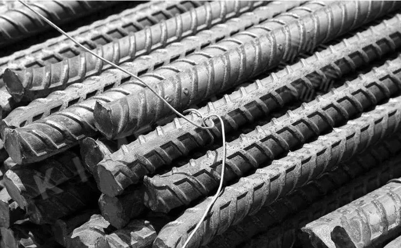 TMT Steel Rebar preço por tonelada barra de aço deformada HRB335 HRB400 HRB500 grau 60 barras preço reforçado deformado TMT galvanizado Chapa de aço