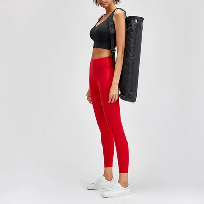 2021 Nouvelle conception de gros de vêtements d'entraînement Fashion Design Mesdames collants Fitness Pantalon de Yoga