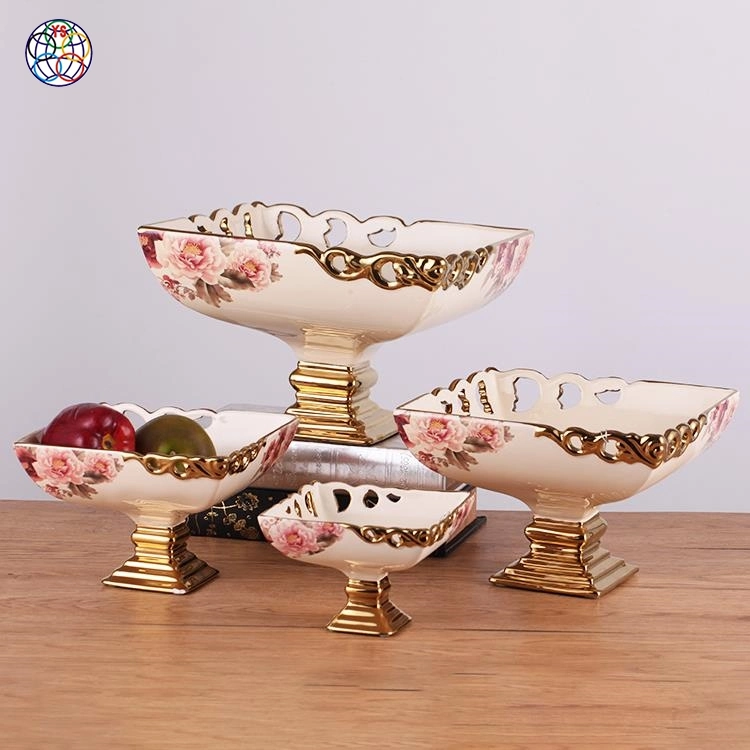 Gold Flower Pattern Luxury Ceramic Decor Plate with Stand