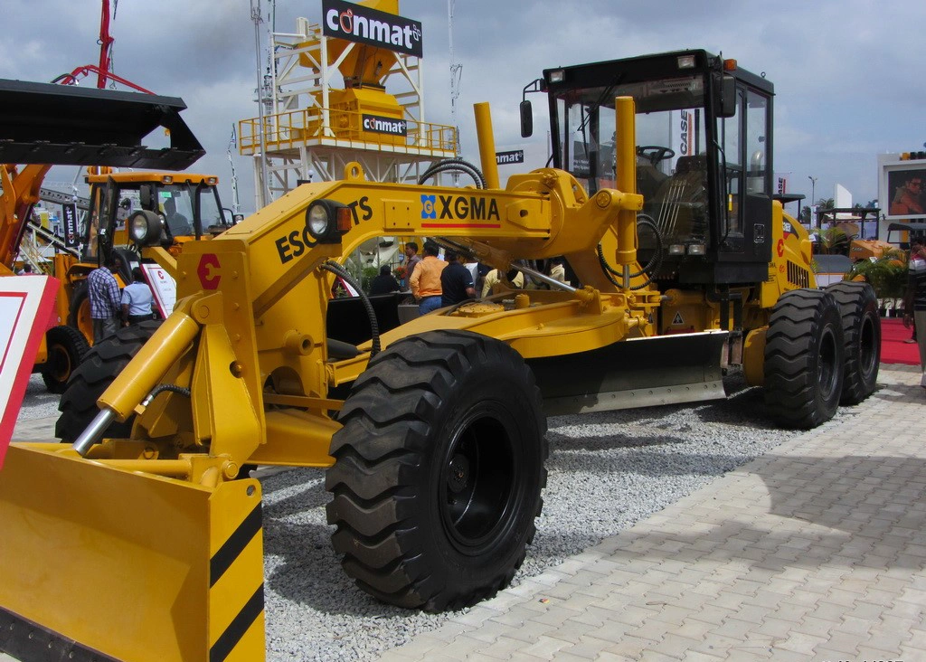 14ton 132kw Motoniveladora Road Grader Xgma Xg3165c