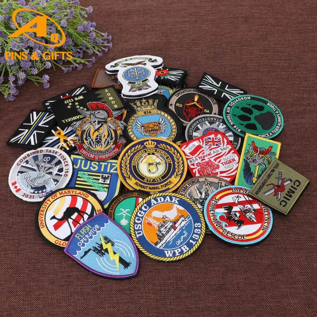 Fashion Apparel Wholesale Factory Custom 3D Embroidery Logo Velcro PVC Badge Garment Accessories Heat Transfer Woven Jeans Label Embroidered Patch for Clothing