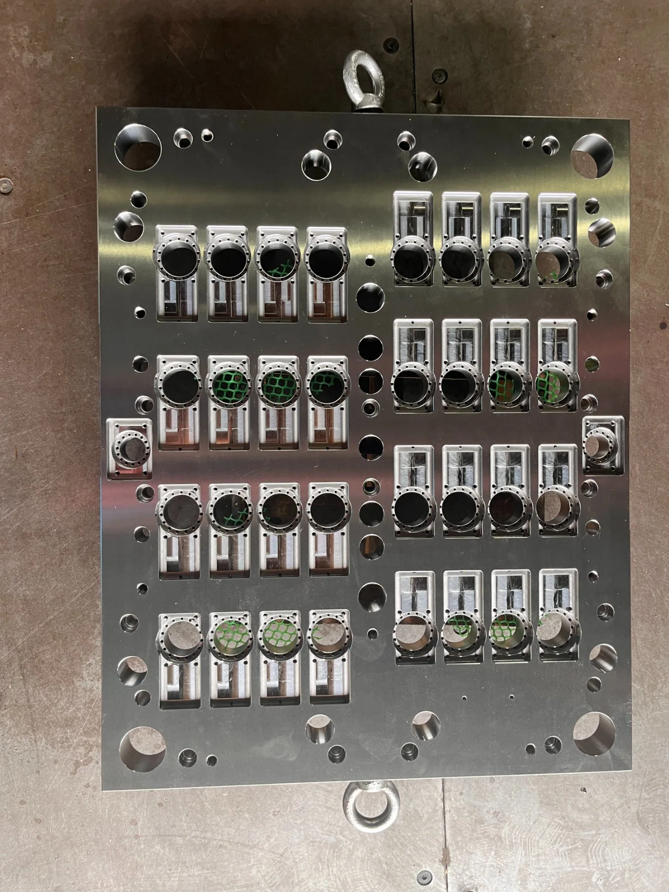 Hochpräzise Kunststoff-Spritzguss-Basis Auto Standard-Form Basis Kunststoff Spritzgussform, Basis