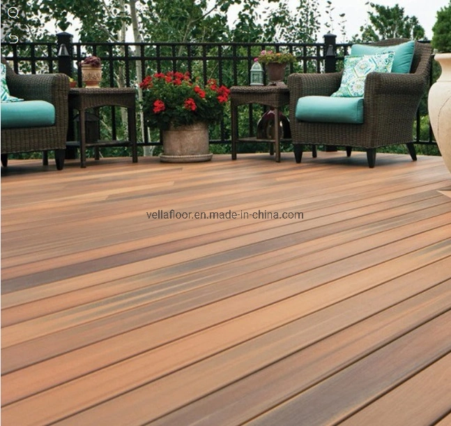 Co-Extrusion WPC Decking Bois-Plastique Composites en Bois Composites Revêtement Extérieur Matériau de Construction Terrasse Extérieure en Plastique Bois